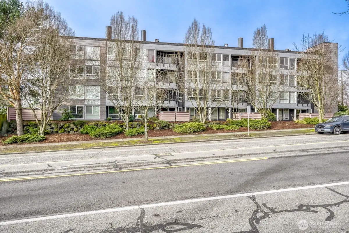 3501 SW Holden Street #303, Seattle, WA 98126 - #1