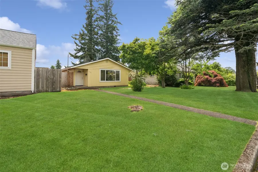 1940 Wilson Avenue, Enumclaw, WA 98022 - #2