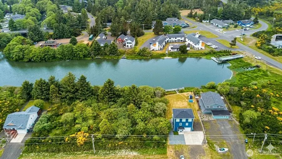1030 Point Brown Avenue Se, Ocean Shores, WA 98569 - #3