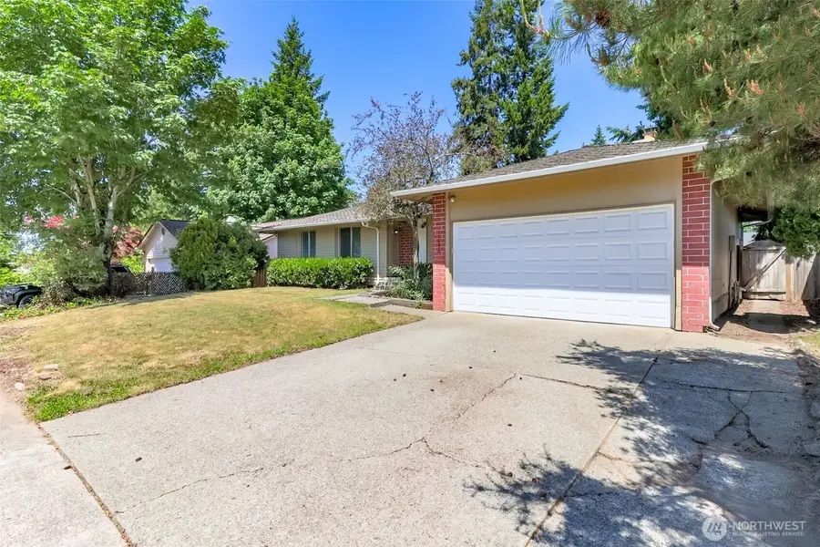 15836 SE Fairwood Boulevard, Renton, WA 98058 - #3