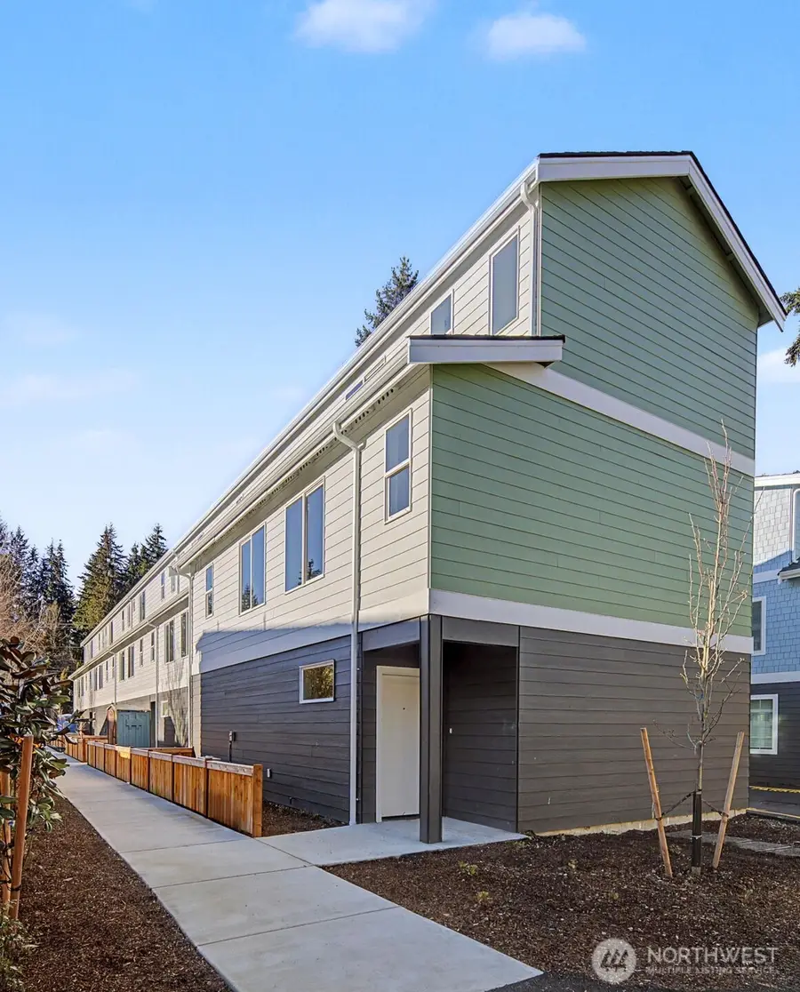 19505 Damson Road #B1, Lynnwood, WA 98036 - #2