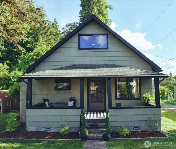 512 E Pear Street, Centralia, WA 98531