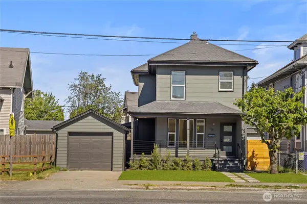 719 S Sprague Avenue, Tacoma, WA 98405