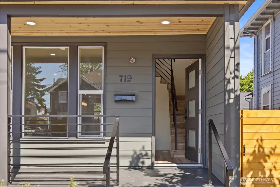 719 S Sprague Avenue, Tacoma, WA 98405 - #2