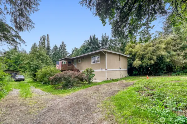 5703 318th Avenue Ne, Carnation, WA 98014