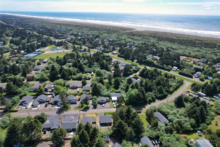 168 N Narwhal Loop Nw, Ocean Shores, WA 98569 - #3
