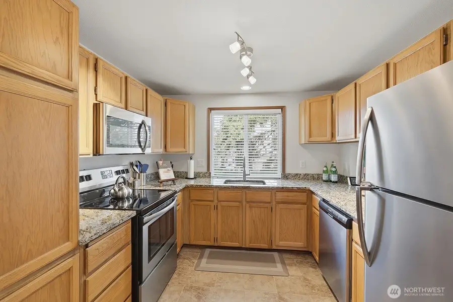 9522 1st Avenue Ne #A4, Seattle, WA 98115 - #3