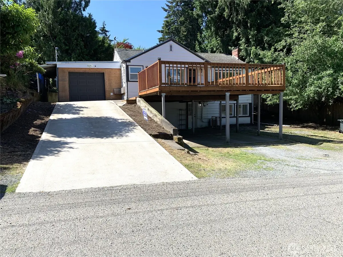2315 S 116th Place, Seattle, WA 98168 - #1