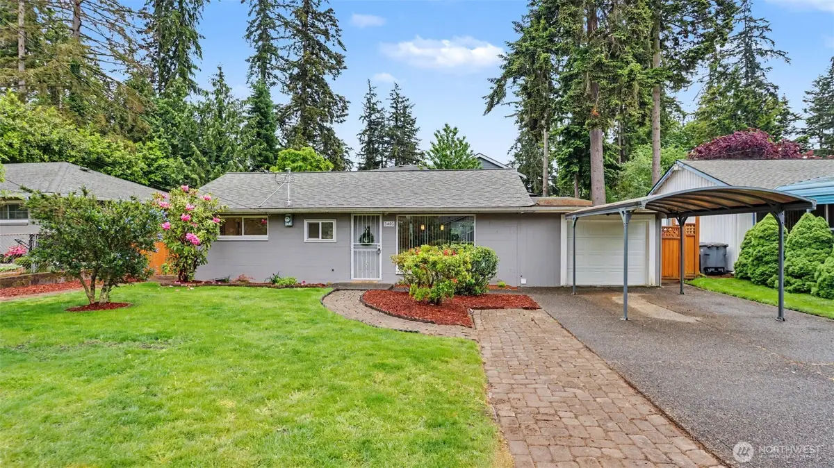 3401 NE 8th Street, Renton, WA 98056 - #1