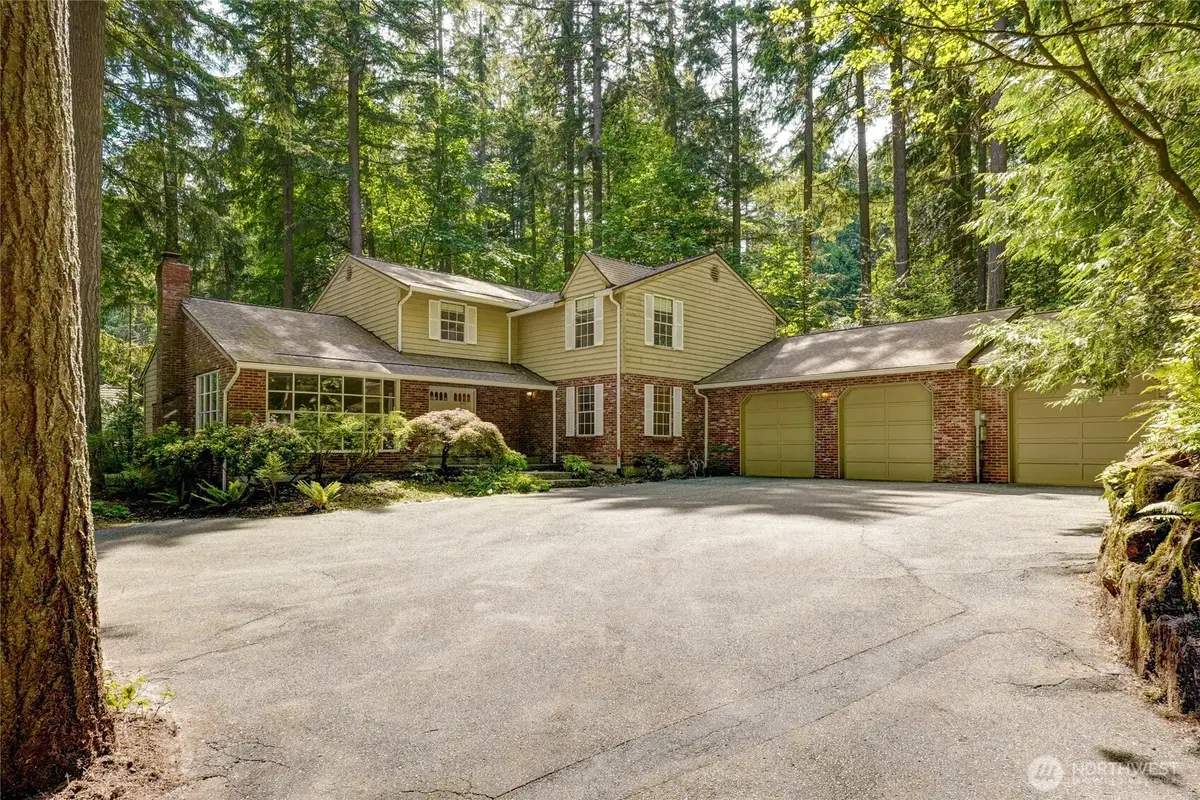 2833 140th Avenue Ne, Bellevue, WA 98005 - #1