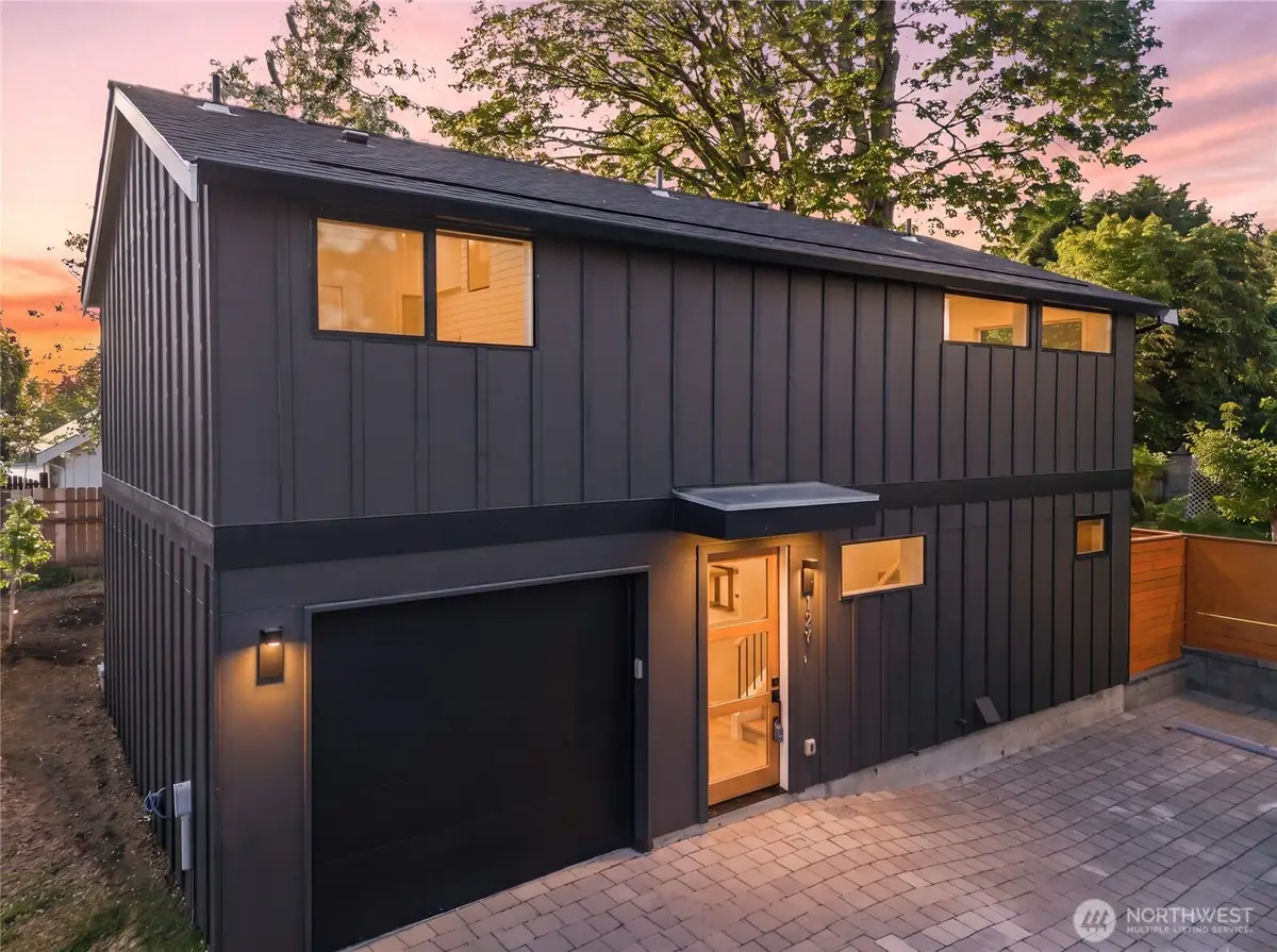 11731 Durland Avenue Ne, Seattle, WA 98125 - #1