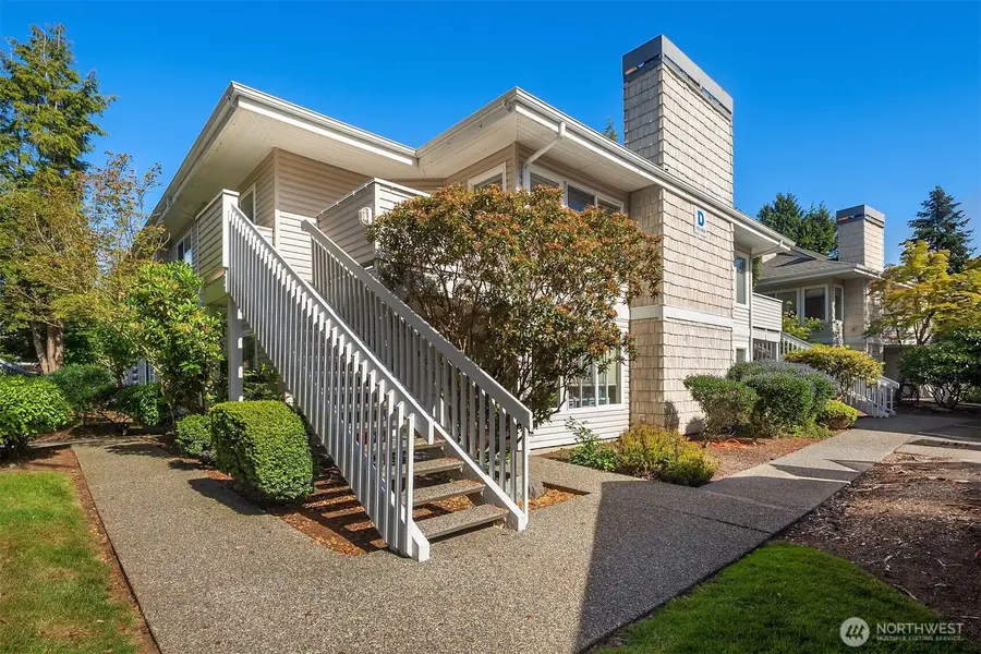 9210 Market Pl #D201, Lake Stevens, WA 98258 - #2