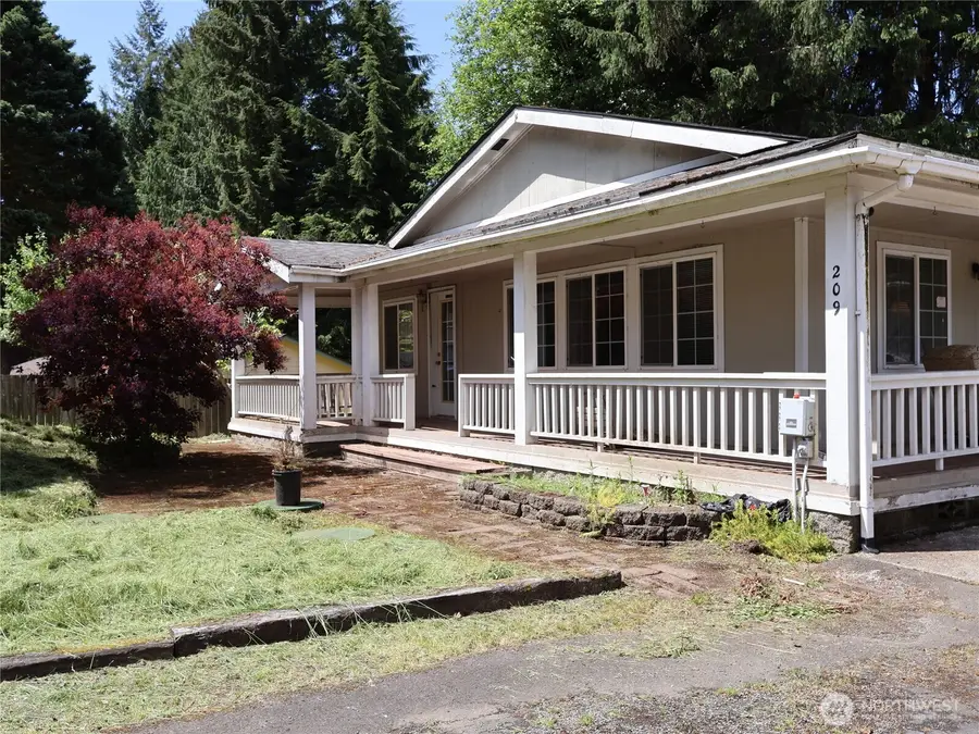 209 Fairway Drive, Aberdeen, WA 98520 - #3