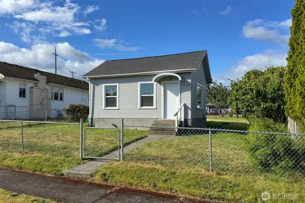 1532 W 5th Street, Port Angeles, WA 98363