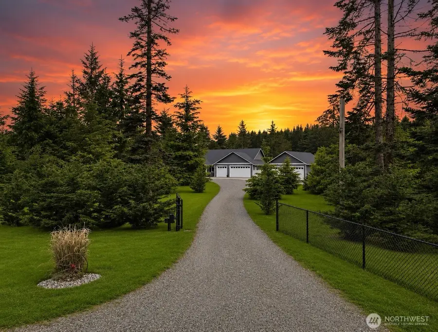 8406 James Road Sw, Rochester, WA 98579 - #2