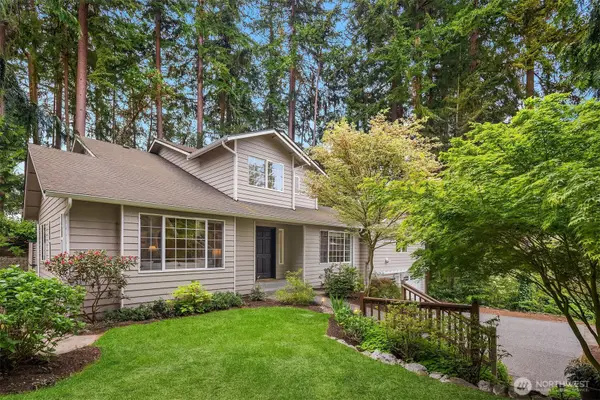 8934 218th Street Sw, Edmonds, WA 98026