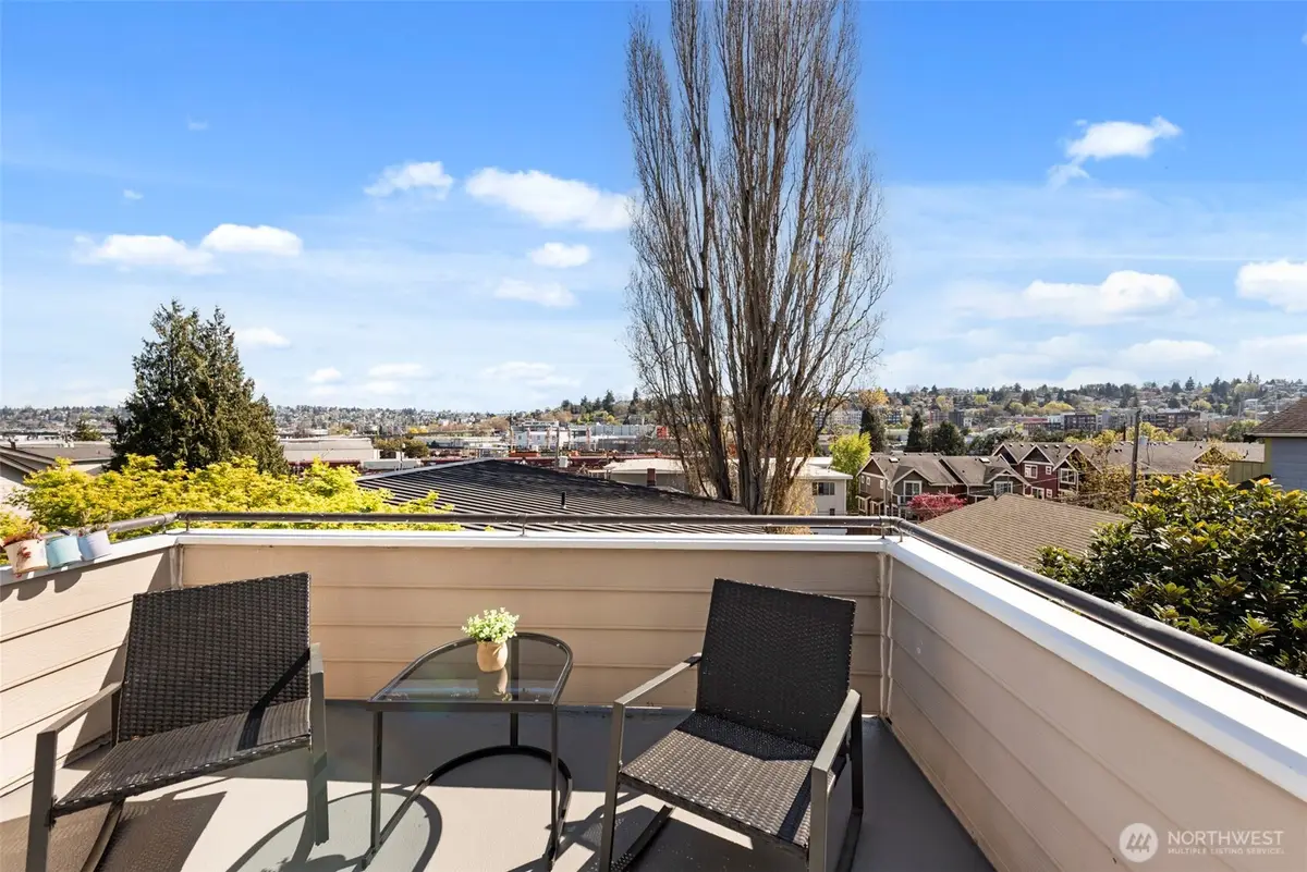 3425 21st Avenue W #A, Seattle, WA 98199 - #1