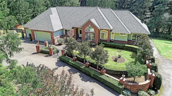 16306 80th Avenue Nw, Stanwood, WA 98292