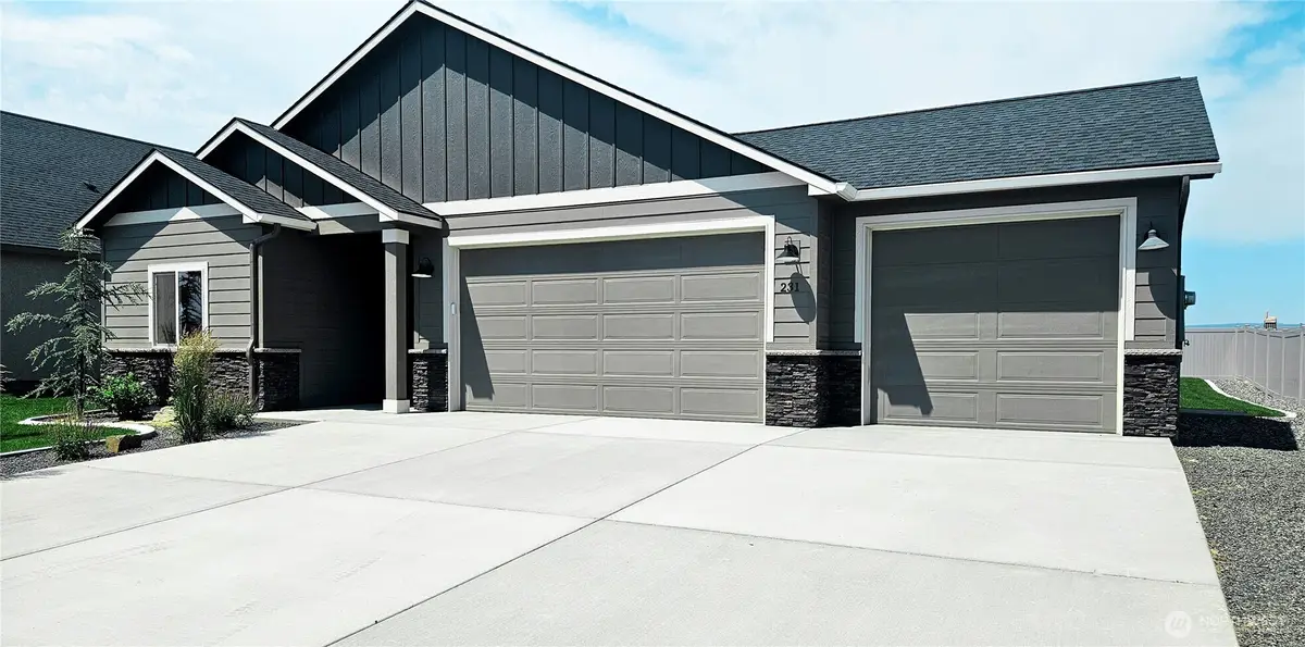 231 Schrute Road, Prosser, WA 99350 - #1
