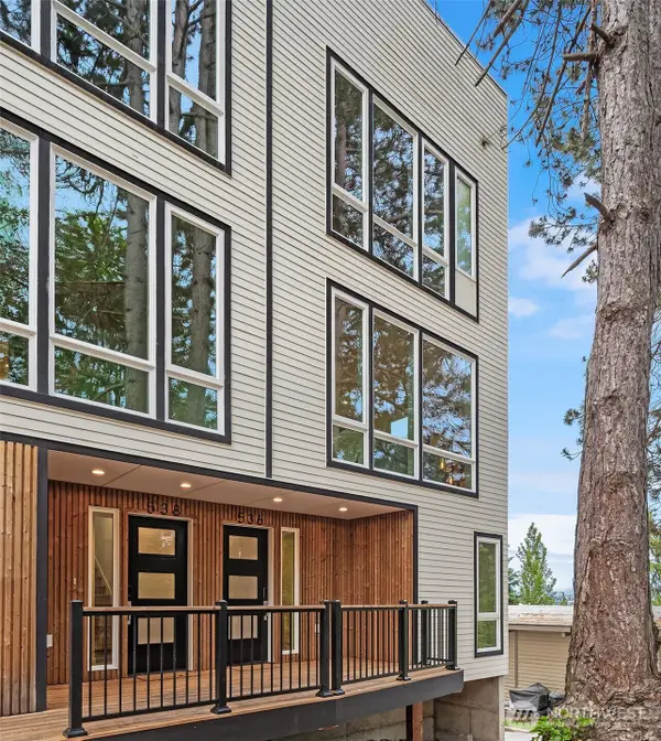 542 W Barrett Street, Seattle, WA 98109