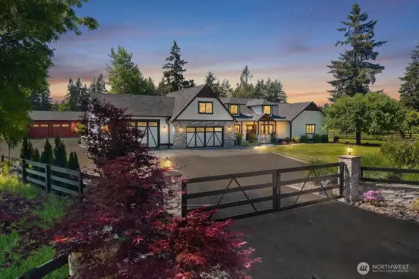 9835 James Road Sw, Rochester, WA 98579
