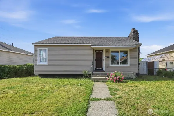 1324 E Kiernan Avenue, Spokane, WA 99207