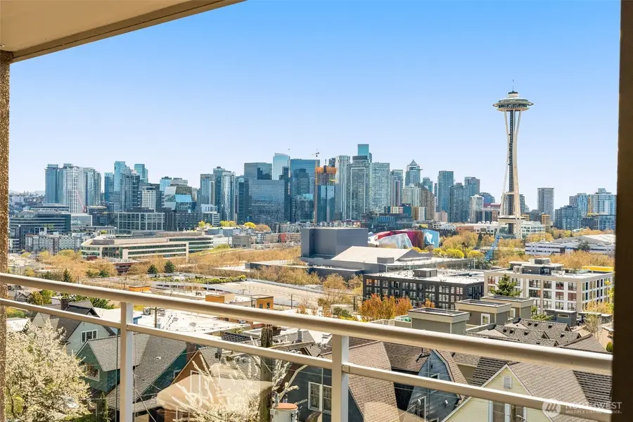 900 Warren Avenue N #302, Seattle, WA 98109 - #2