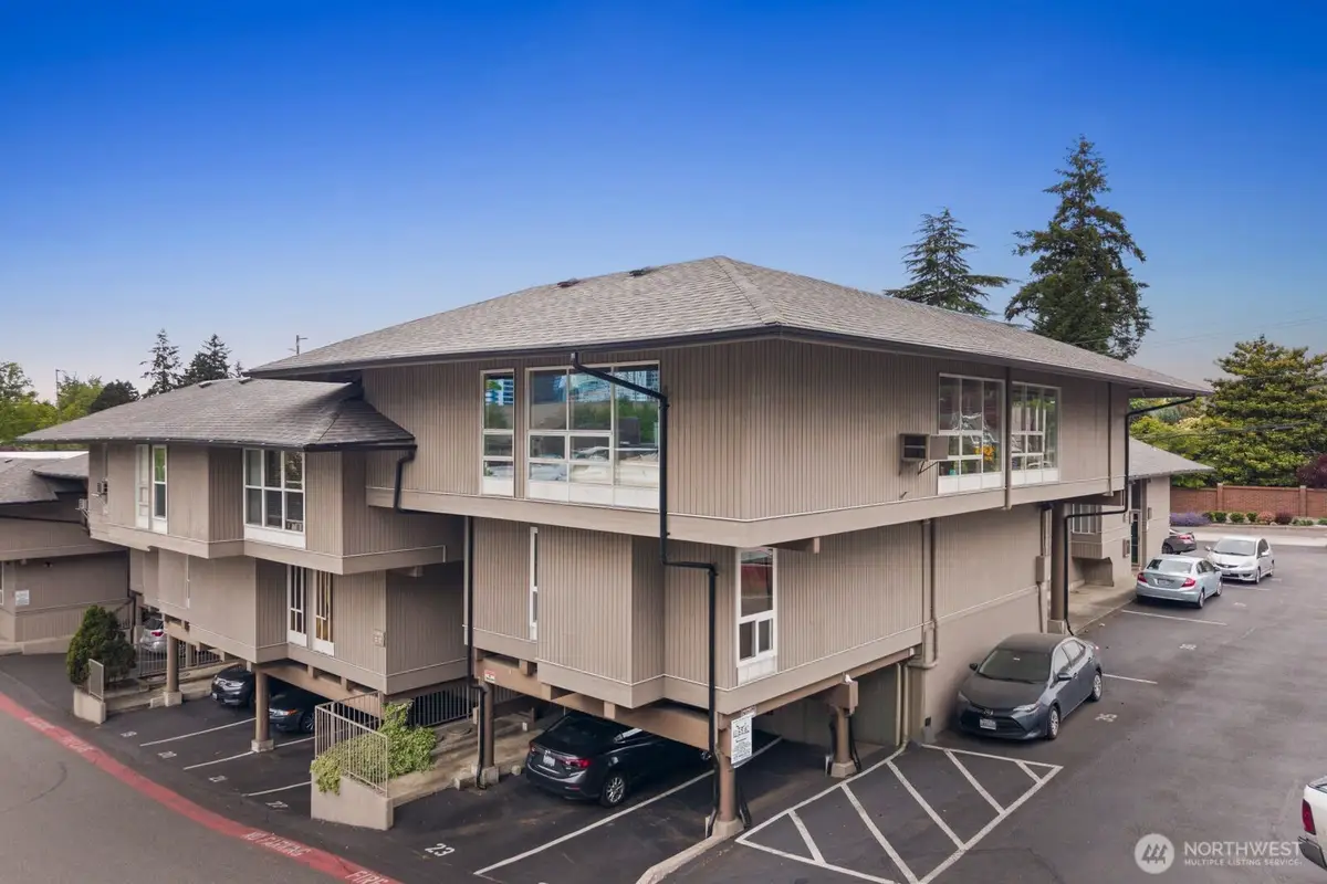 952 100th Avenue Ne #237, Bellevue, WA 98004 - #1