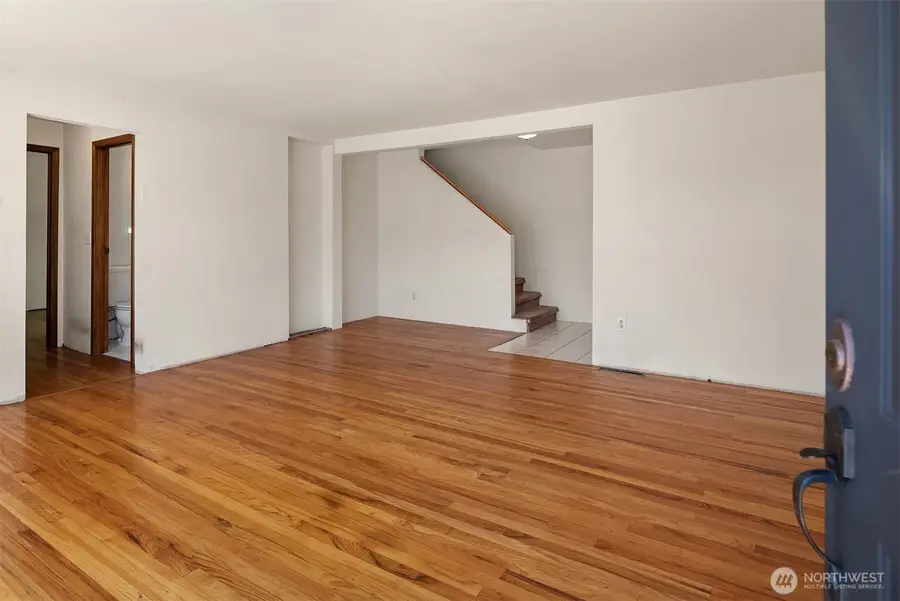 2816 NW 80th Street, Seattle, WA 98117 - #3