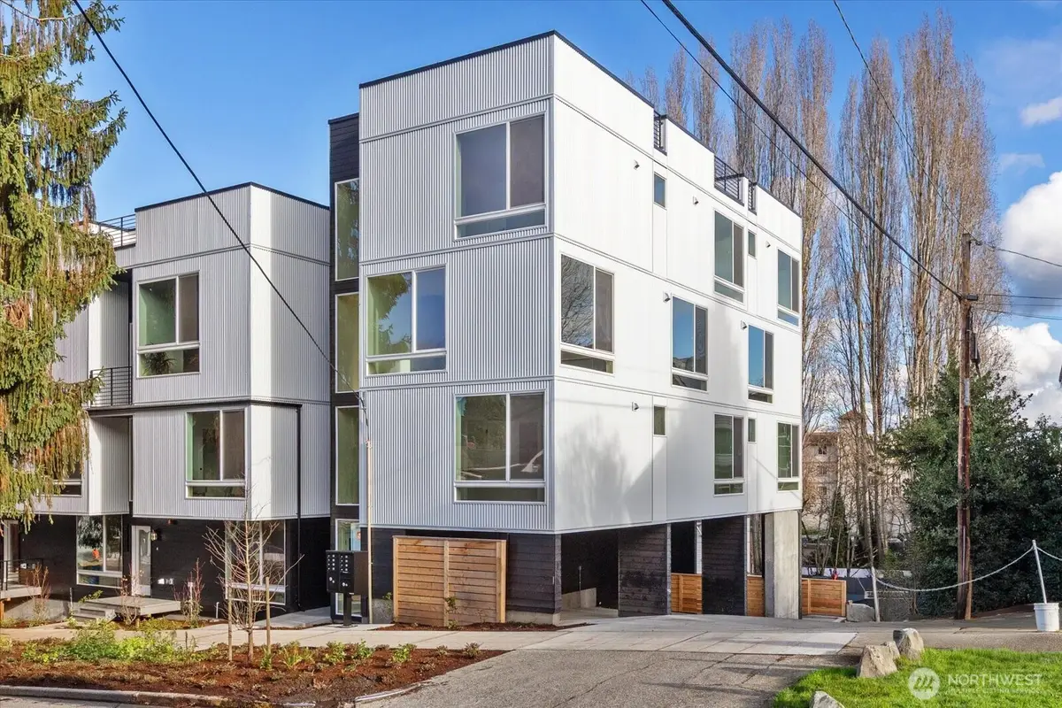 3112 Queen Anne Avenue N, Seattle, WA 98119 - #1