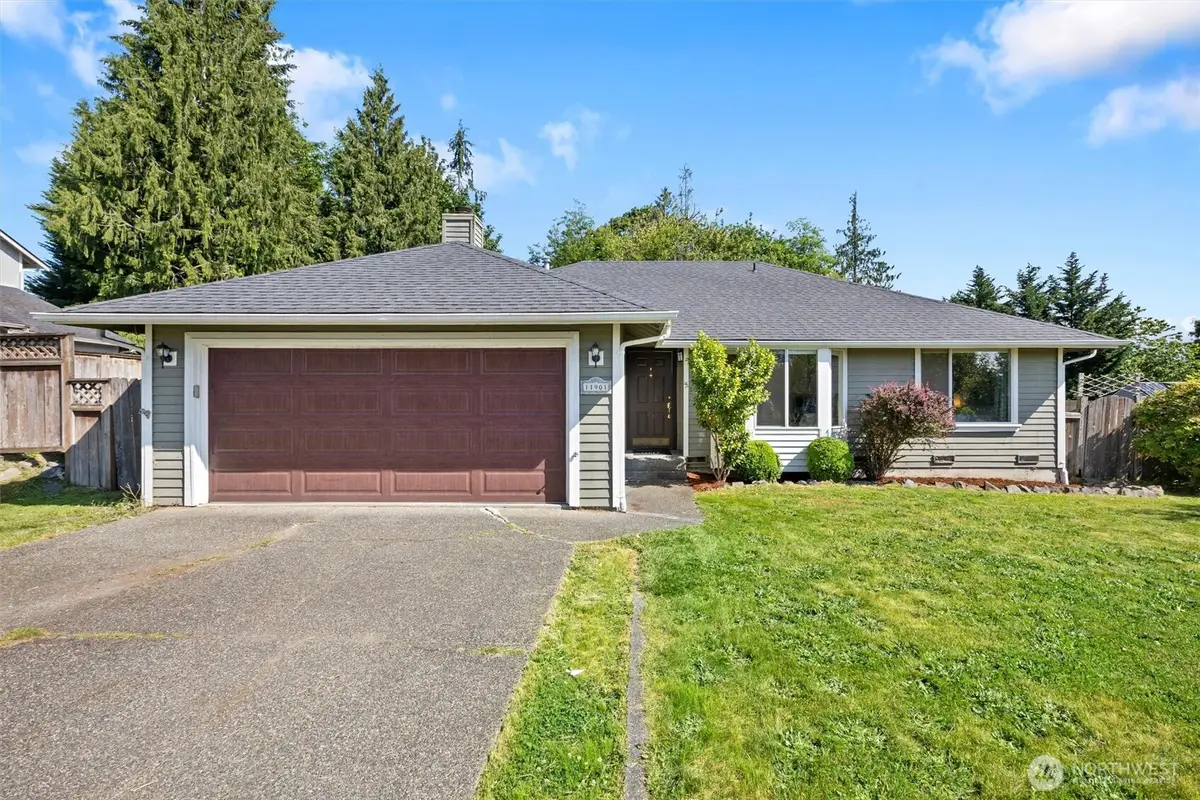 11901 29th Street Ne, Lake Stevens, WA 98258 - #1