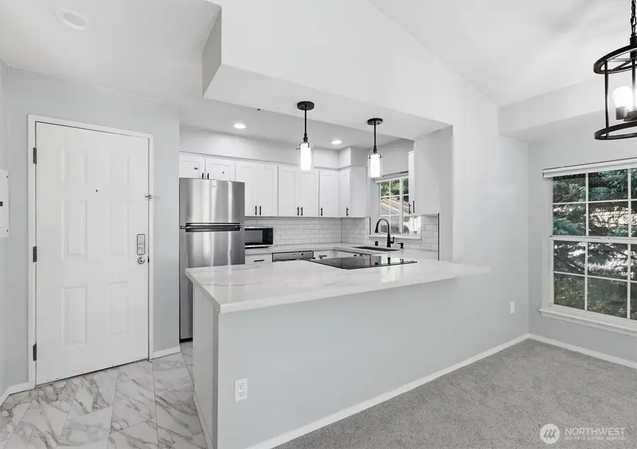2560 118th Avenue Se #3-301, Bellevue, WA 98005 - #2