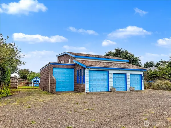 359 Otsego Street Sw, Ocean Shores, WA 98569