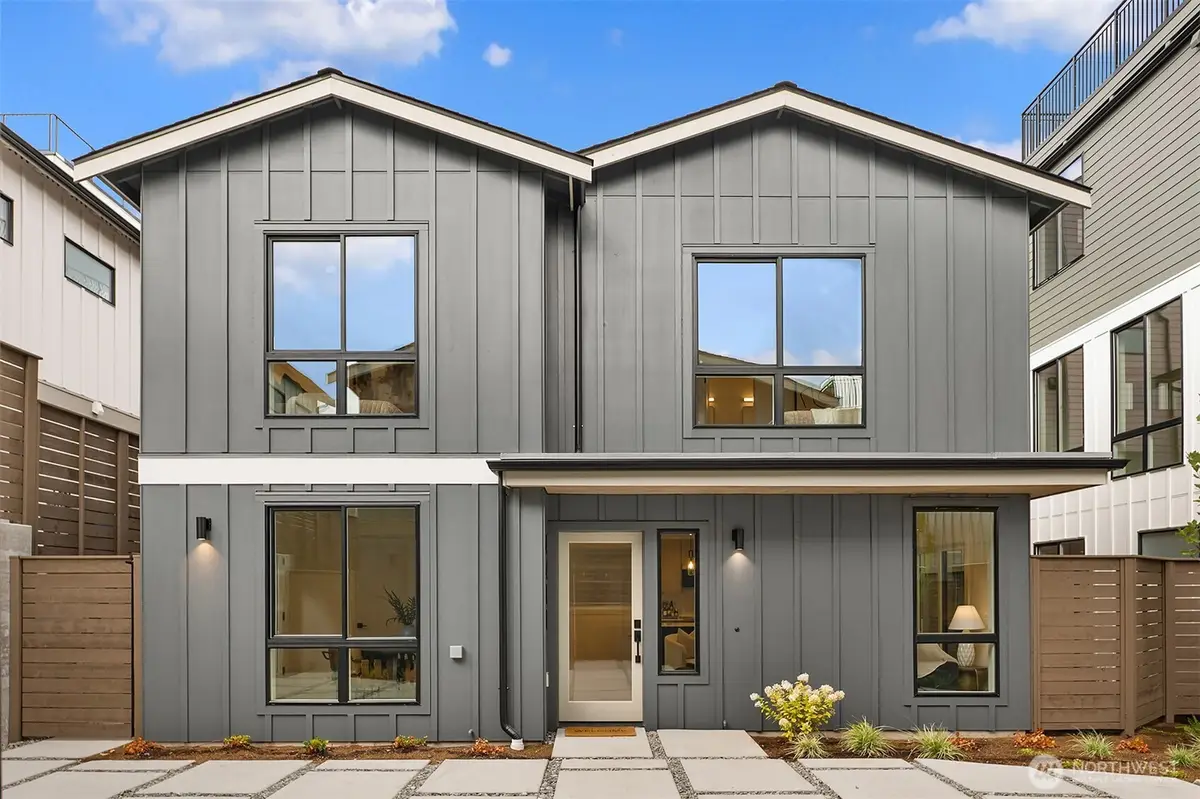 4411 2nd Avenue Ne, Seattle, WA 98105 - #1