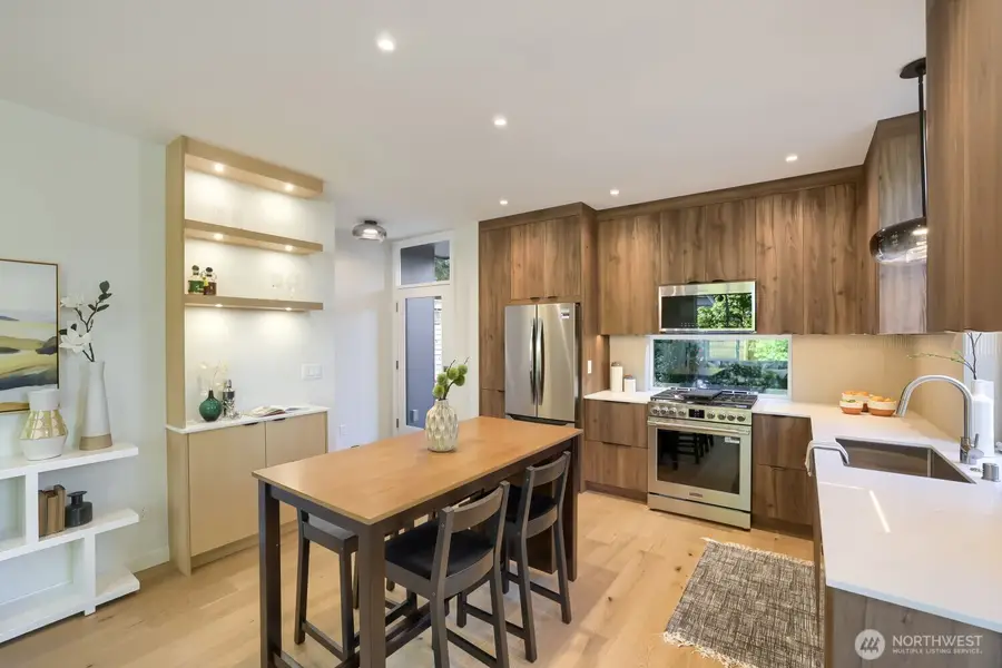 809 NE 90th Street, Seattle, WA 98115 - #3