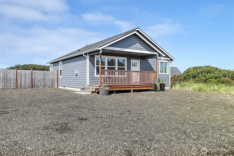 1255 Channel Avenue Sw, Ocean Shores, WA 98569 - #3