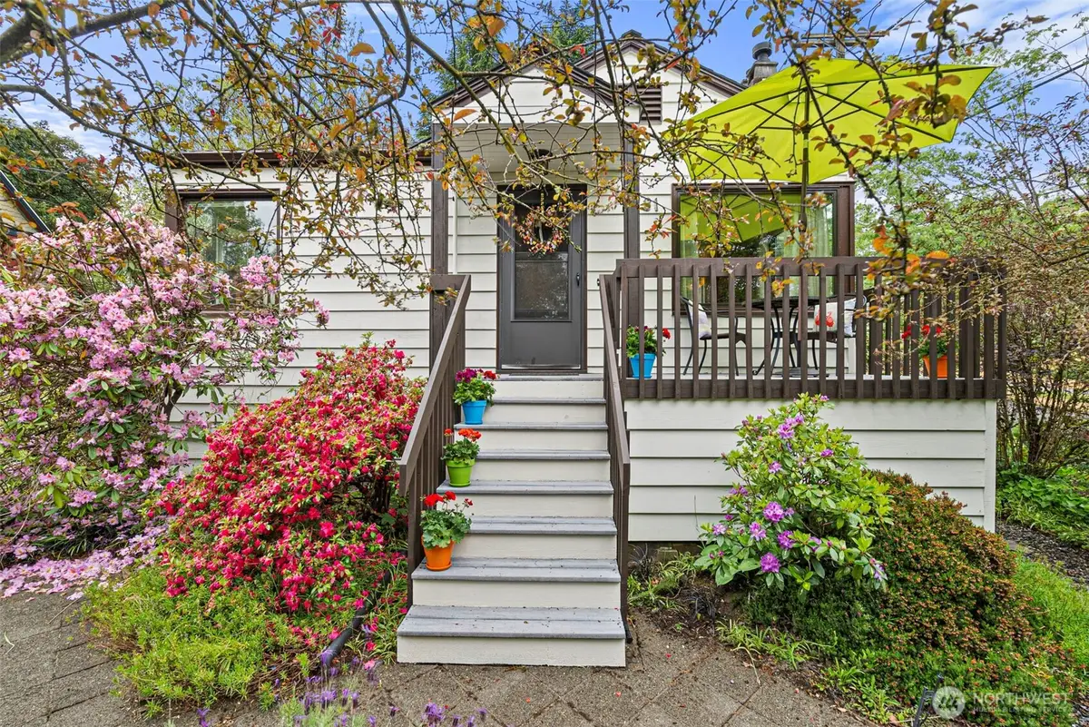 731 19th Avenue, Seattle, WA 98122 - #1