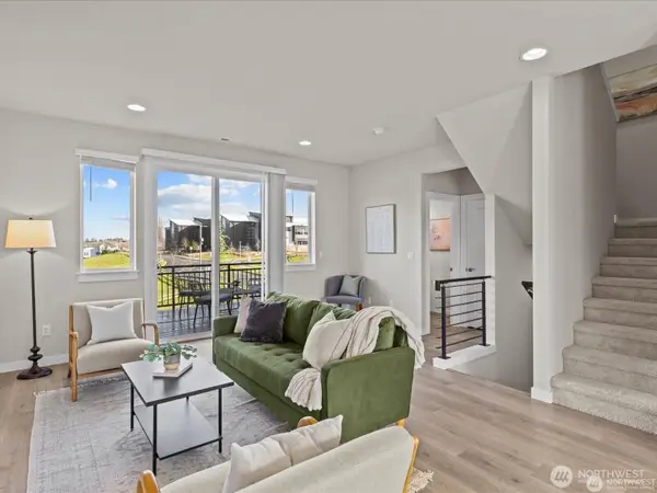 3605 192nd Street Se #B, Bothell, WA 98012
