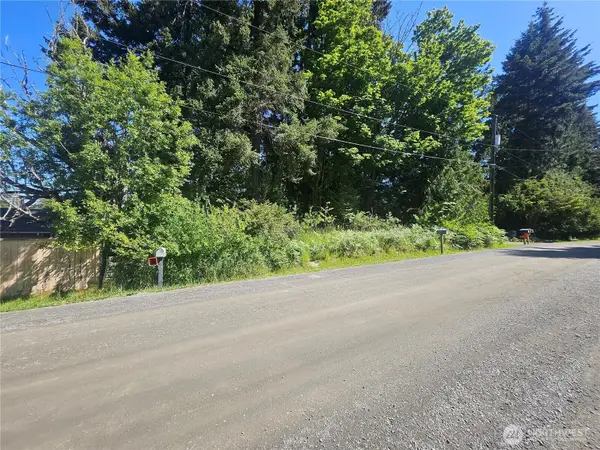 513 E Rose Street #22-24, Port Angeles, WA 98362