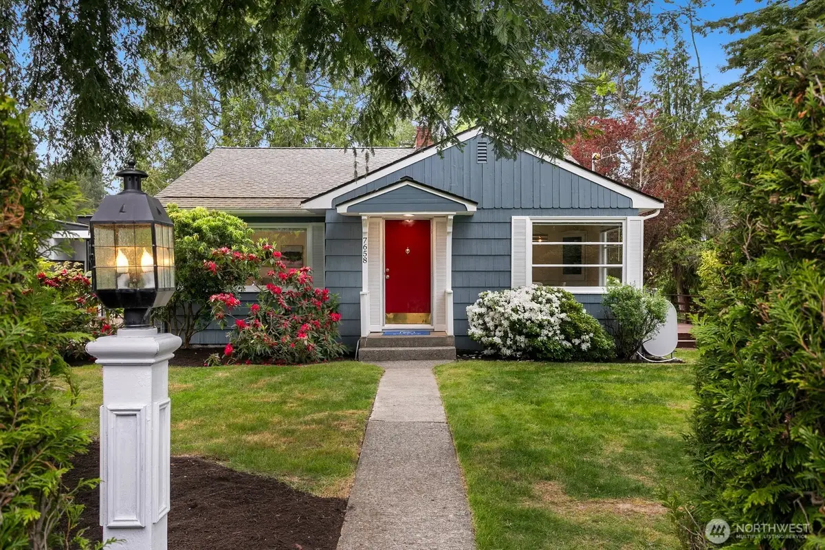7658 NE 12th Street, Medina, WA 98039 - #1
