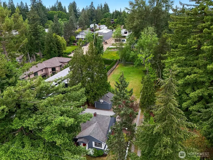 7658 NE 12th Street, Medina, WA 98039 - #2