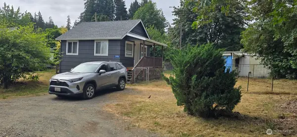 2996 Northlake Way Nw, Bremerton, WA 98312