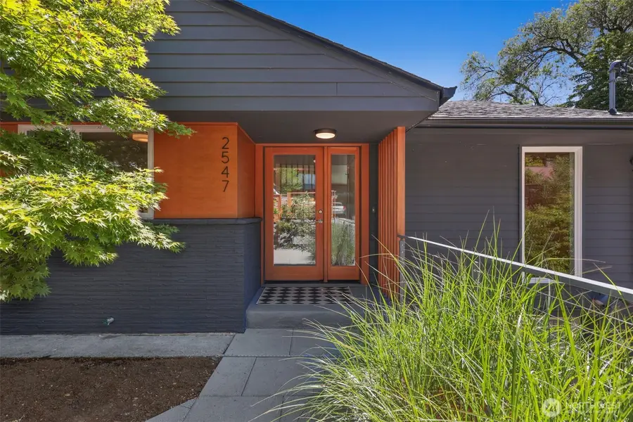 2547 NE 83rd Street, Seattle, WA 98115 - #3