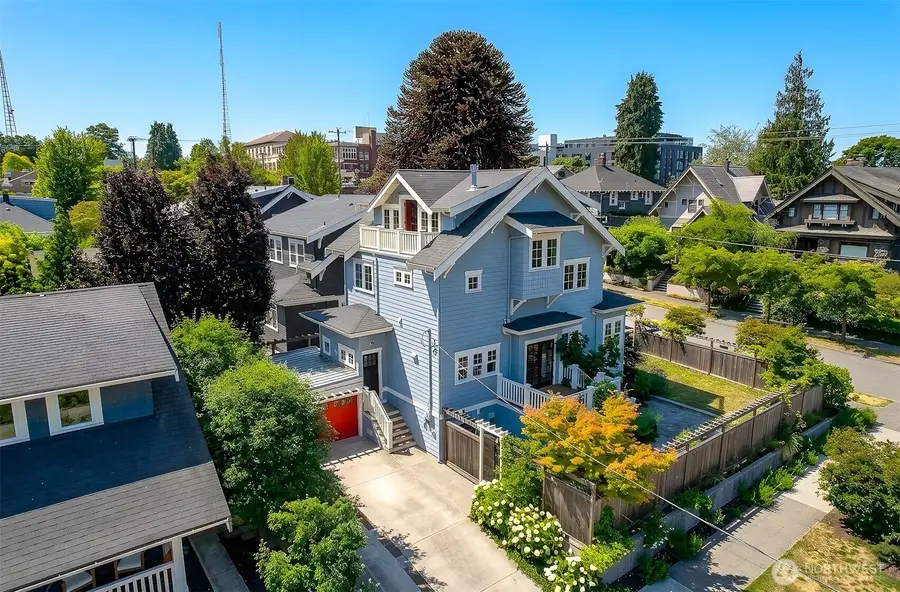2222 Warren Avenue N, Seattle, WA 98109 - #2