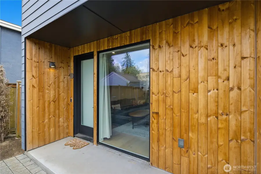 918 N 100th Street #B, Seattle, WA 98133 - #3