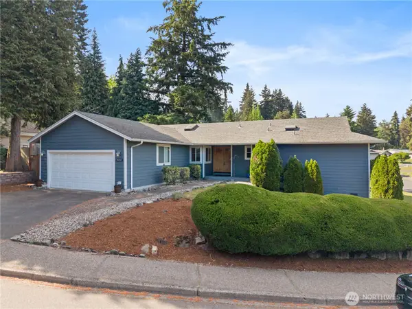 10812 NE 143rd Street, Kirkland, WA 98034