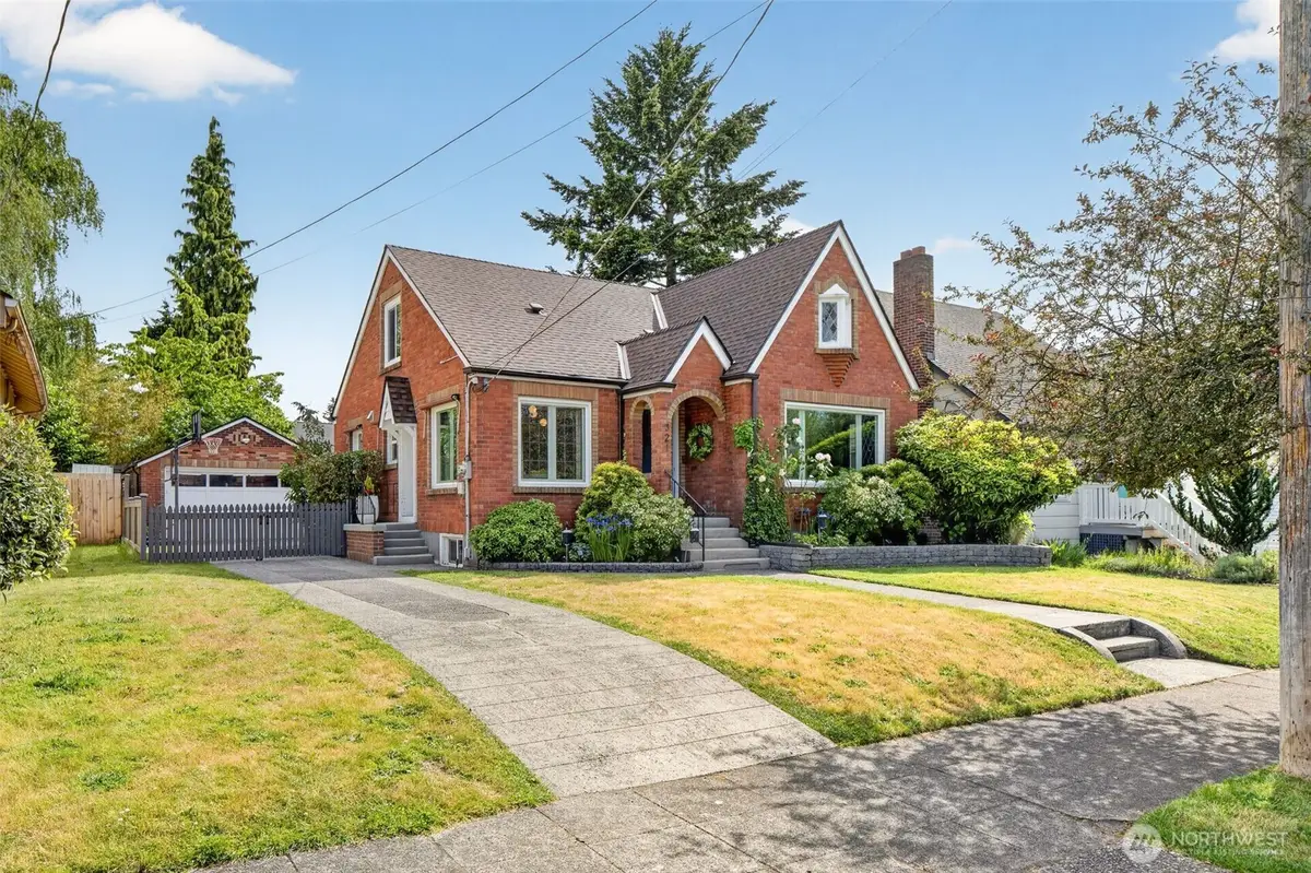 321 NW 78th Street, Seattle, WA 98117 - #1