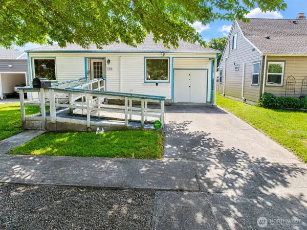 566 25th Avenue, Longview, WA 98632