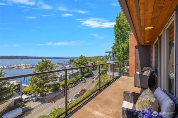 311 2nd St. S #302, Kirkland, WA 98033