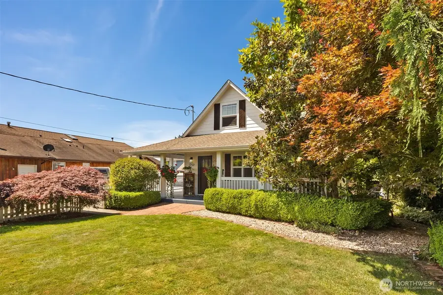1750 Pioneer Street, Enumclaw, WA 98022 - #2